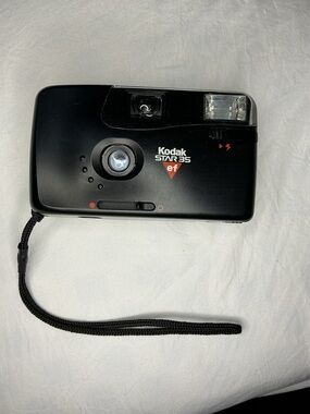 Kodak Star 35 EF Compact Film Camera - Black